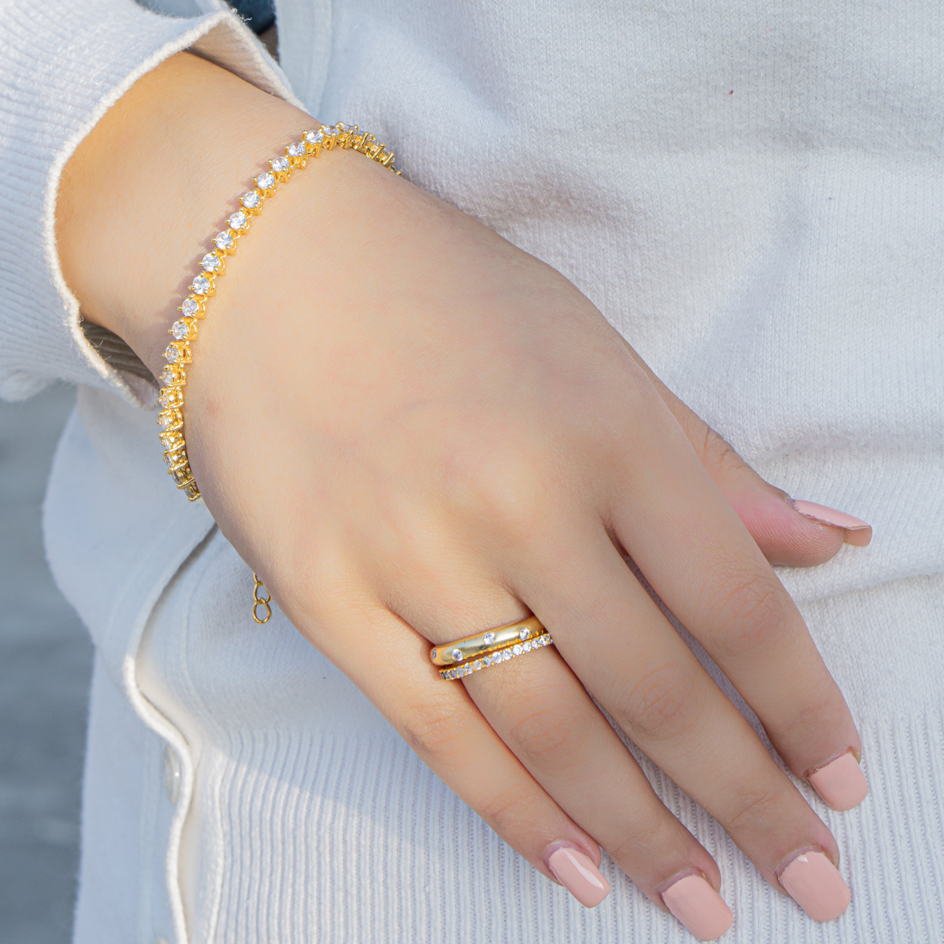 Glowline diamond bracelet