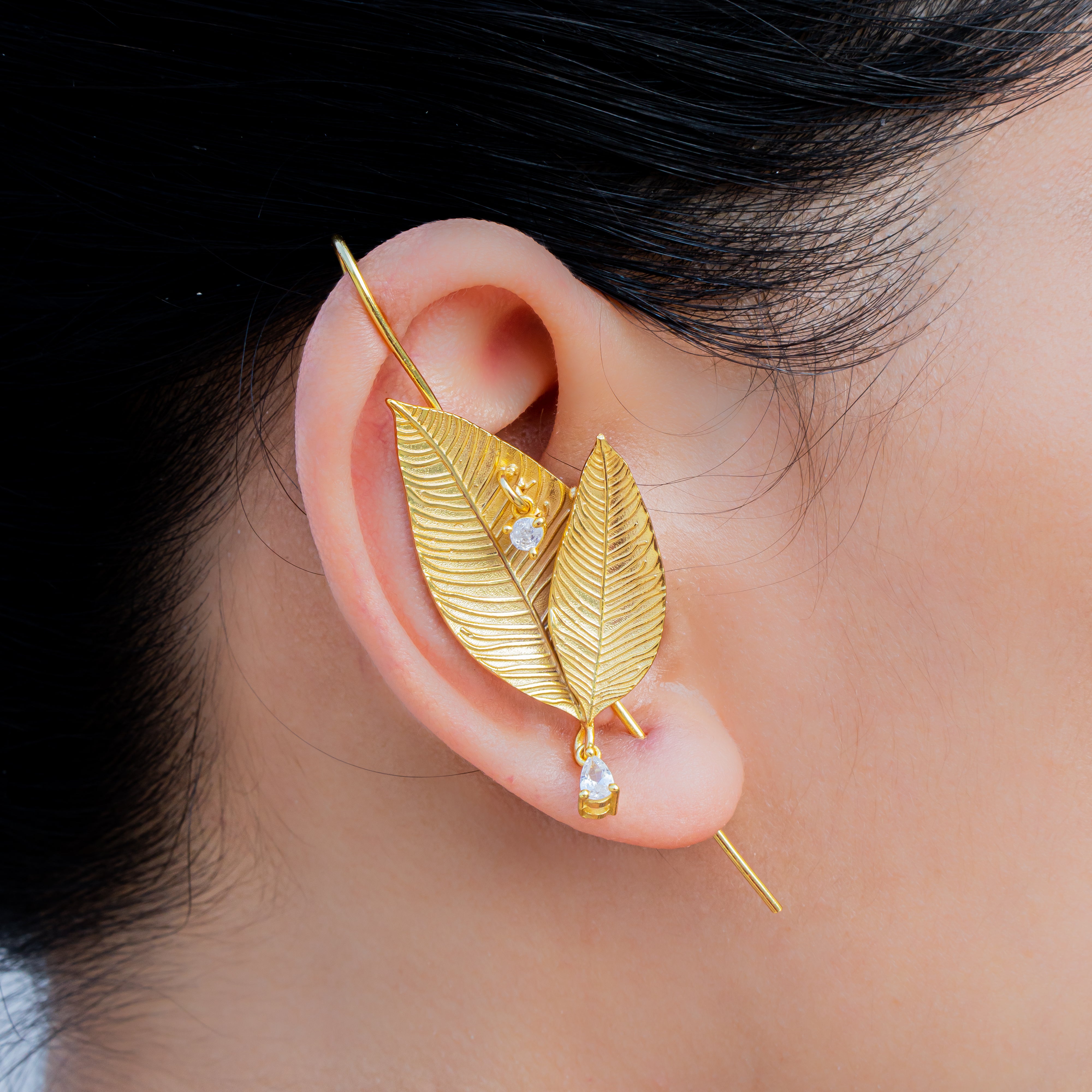 Twin leaf earcuffs