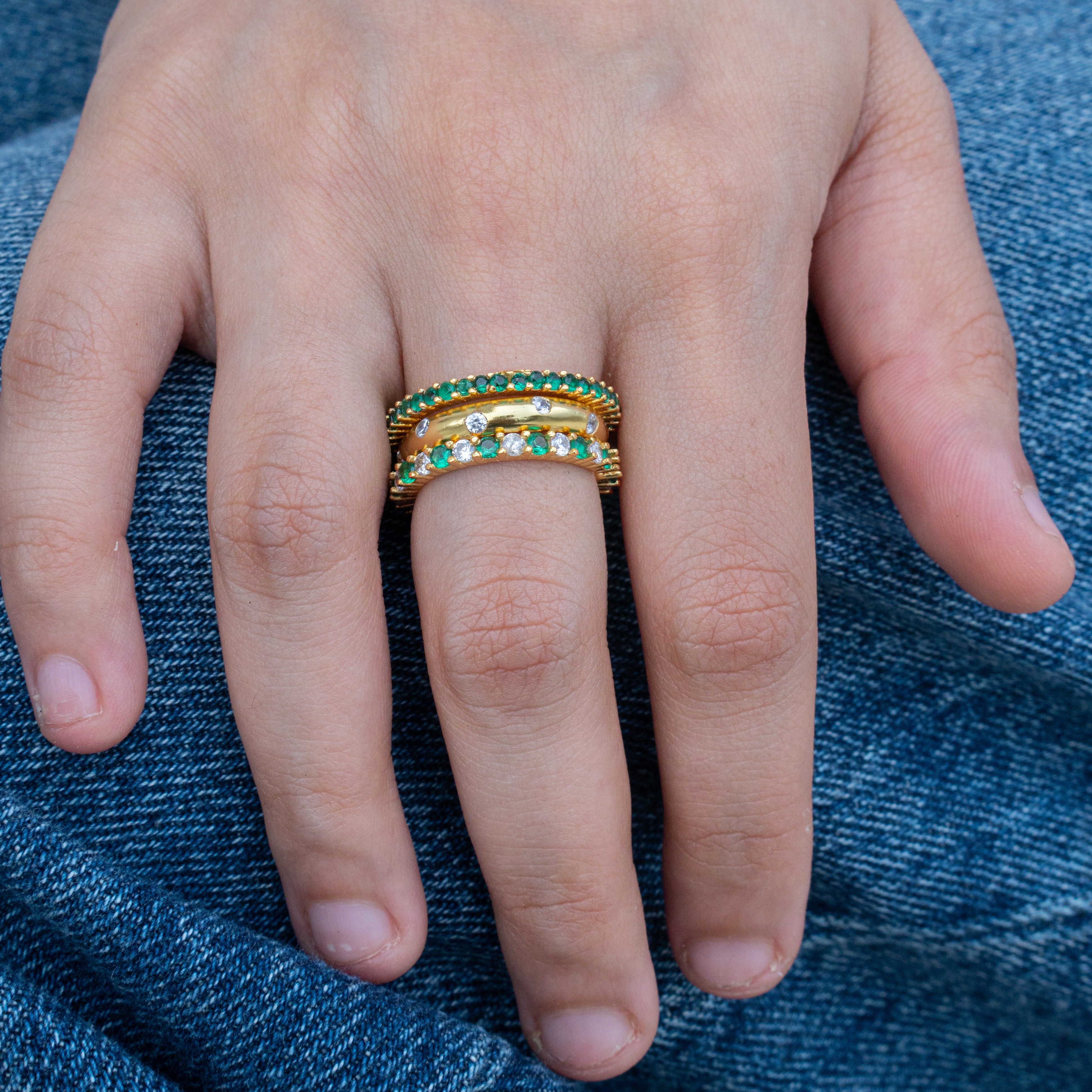 Emerald hues stack ring