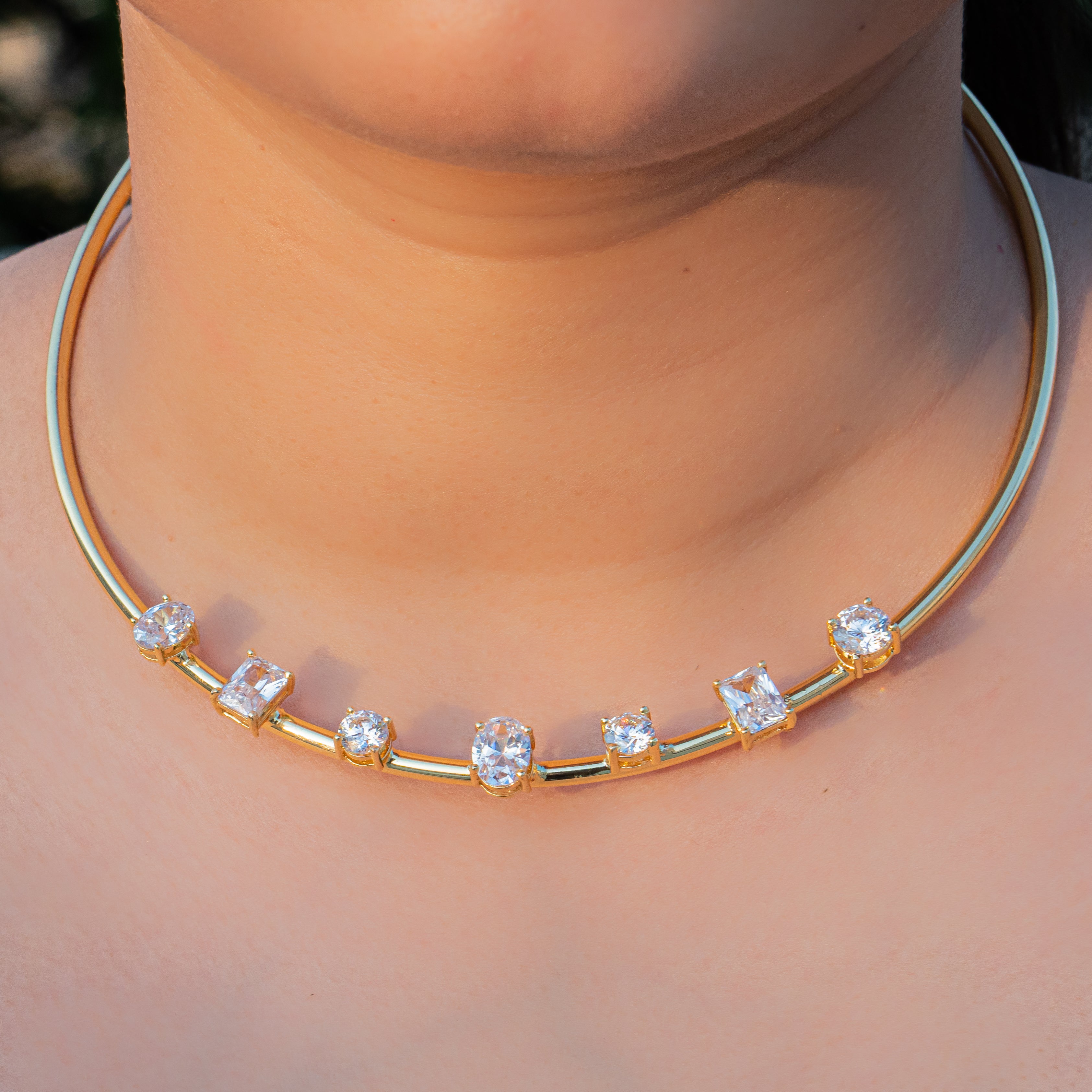 Subtle sparkle line choker